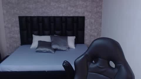 Jeremy lane online show from February 3, 9:29 pm