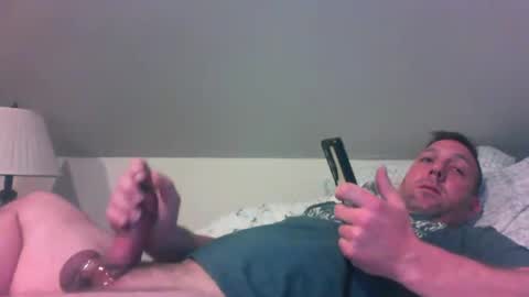 Snapshot of jerg54 chatting on February 6, 6:56 pm jerg54 online show from February 6, 6:56 pm