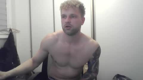 Snapshot of jerryalise chatting on March 3, 2:22 am jerryalise online show from March 3, 2:22 am