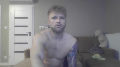 Snapshot of jerryalise chatting on January 16, 2:51 am jerryalise online show from January 16, 2:51 am