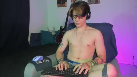 Angelo online show from September 19, 11:37 pm