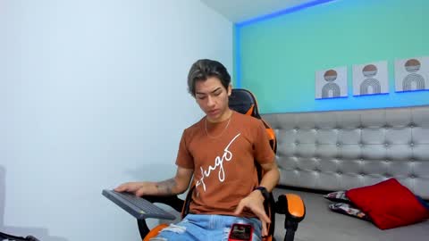 Snapshot of jessy_mateus chatting on January 4, 12:16 pm Jessy Mateus online show from January 4, 12:16 pm
