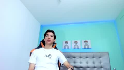 Snapshot of jessy_mateus chatting on January 3, 12:41 pm Jessy Mateus online show from January 3, 12:41 pm