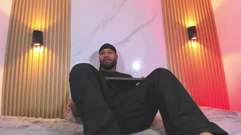 jeus_stanley online show from June 4, 5:24 am