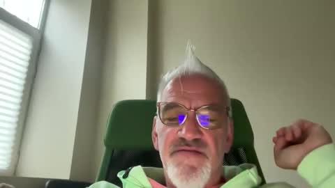 jewlronny online show from September 29, 12:35 pm