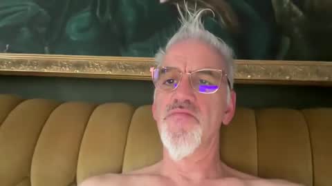 jewlronny online show from February 21, 3:43 pm