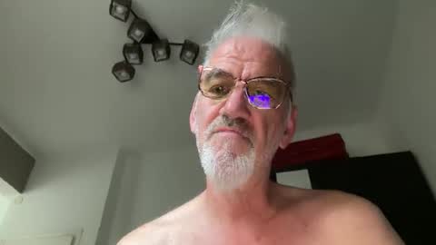 jewlronny online show from October 1, 5:00 am