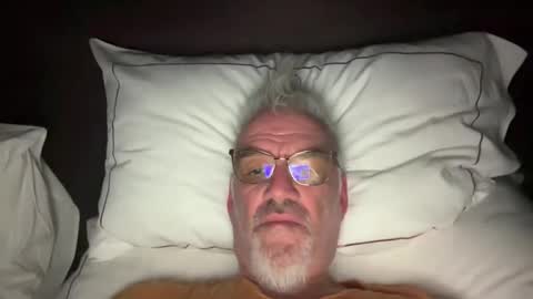 jewlronny online show from February 18, 7:17 am