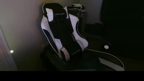 jexrs online show from December 20, 7:48 am