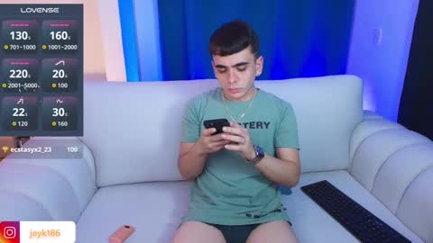 jey keler online show from October 30, 2:13 am