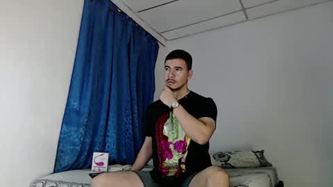 Juan David online show from March 8, 11:11 am