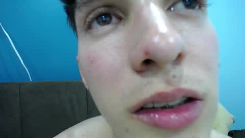 Jheampiero online show from November 15, 6:10 pm