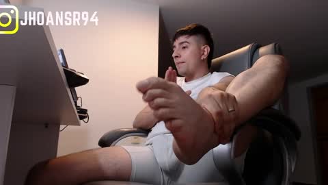 Jhoan Saenz online show from April 28, 2:49 am