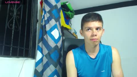 JhoanVelezModel online show from October 4, 5:34 am