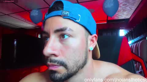 Jhojan Strong  online show from October 5, 5:06 pm