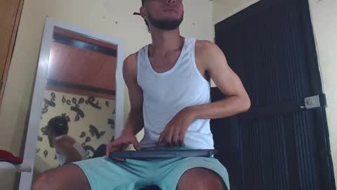 jhon_malo online show from November 2, 2:38 am