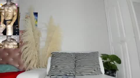 jhonaldsw online show from March 6, 12:41 pm