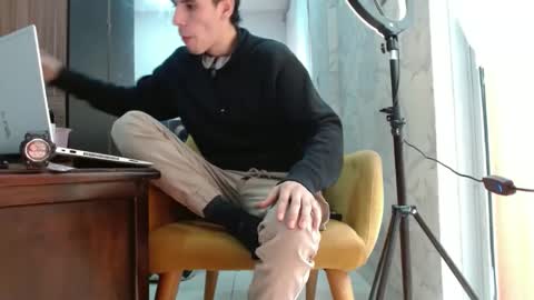 Snapshot of jhongrey2 chatting on September 30, 7:28 pm jhon online show from September 30, 7:28 pm