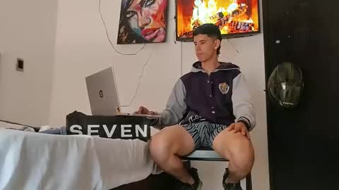 Snapshot of jhongrey2 chatting on February 7, 3:08 pm jhon online show from February 7, 3:08 pm