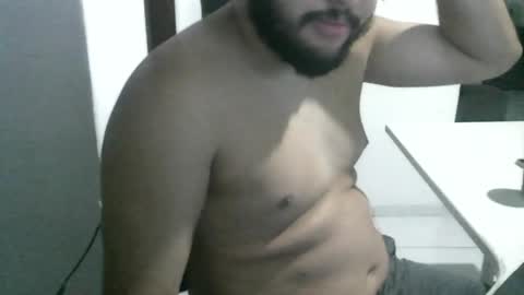 jhonizin online show from April 16, 2:55 am