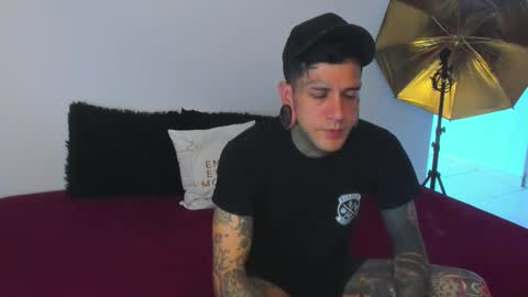 jhonny_ackerman online show from October 23, 9:40 pm