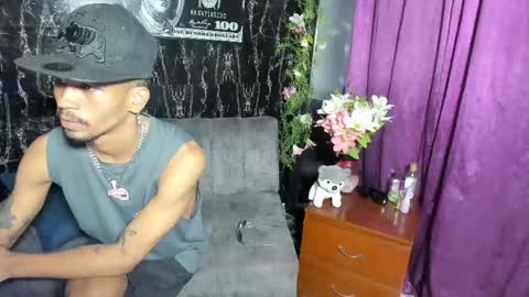 jhonson821 online show from November 17, 9:56 am