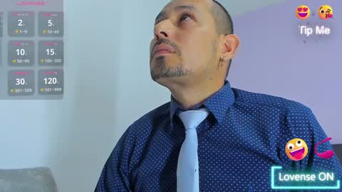 Jhony Alzate online show from December 10, 2:57 am