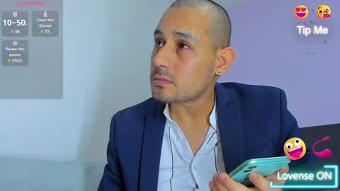 Jhony Alzate online show from December 25, 2:25 am