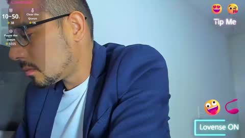 Jhony Alzate online show from February 28, 12:10 am