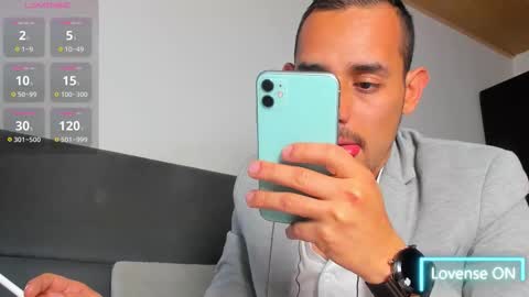 Jhony Alzate online show from February 27, 2:56 am