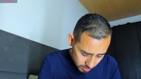 Jhony Alzate online show from October 14, 12:06 am