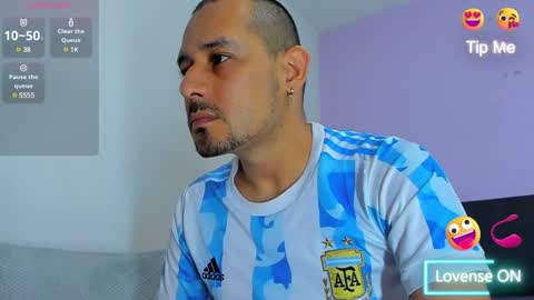 Jhony Alzate online show from December 30, 2:42 am