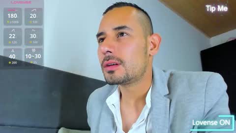 Jhony Alzate online show from October 6, 1:54 am