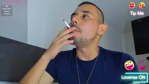 Jhony Alzate online show from February 8, 10:29 pm