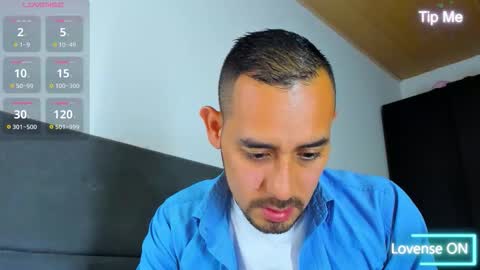 Jhony Alzate online show from October 7, 2:04 am