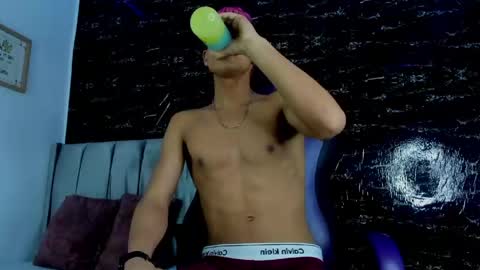 Jhos online show from March 6, 5:15 am