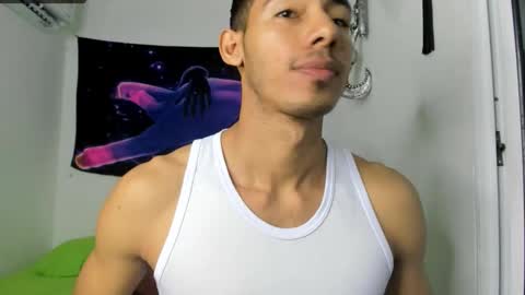 jhosep_hamilton online show from September 17, 7:04 pm