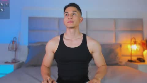 Jhosua Hunt online show from November 13, 4:28 am