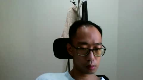 Alex online show from January 1, 1:04 am