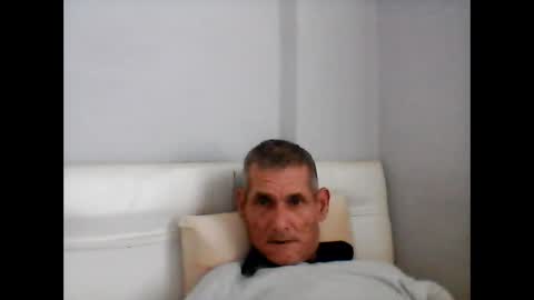 jigolo_golo35 online show from January 2, 11:09 am