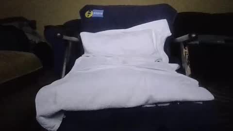 jimmyshelby12 online show from December 13, 6:49 pm