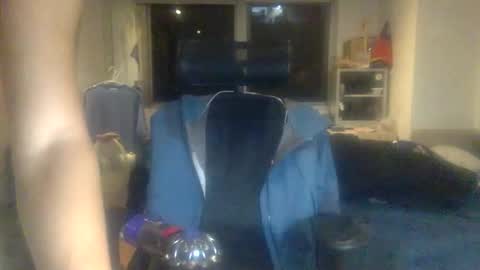 jimmyyang0822 online show from November 30, 11:23 am