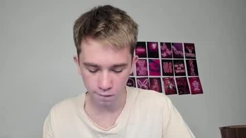 jimyti_bad_boy online show from December 8, 7:32 pm