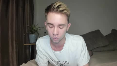 jimyti_bad_boy online show from October 12, 10:04 pm