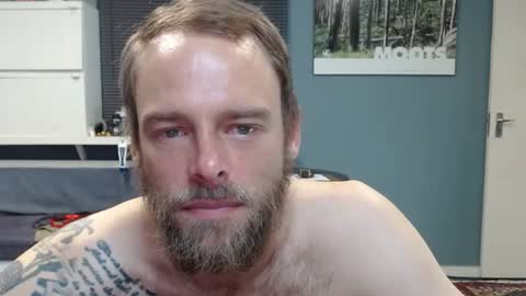 JamesJan van Rebel online show from January 13, 3:11 am