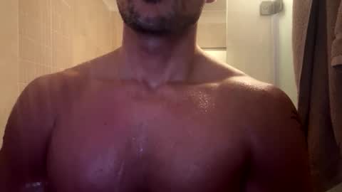 JK online show from February 19, 8:22 am