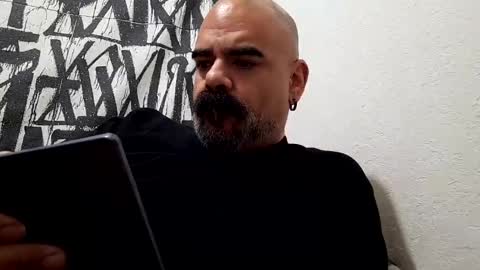 jkore online show from January 11, 7:05 pm