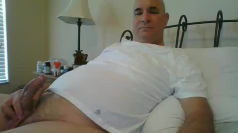 Snapshot of jmichael50 chatting on December 8, 5:11 pm jmichael50 online show from December 8, 5:11 pm