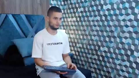  Joao online show from June 20, 12:37 am