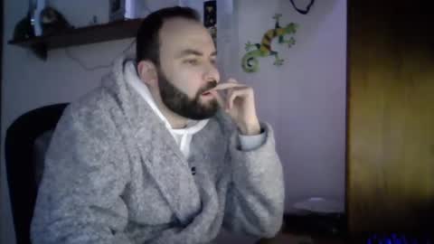 joaodias_18 online show from March 9, 6:54 pm